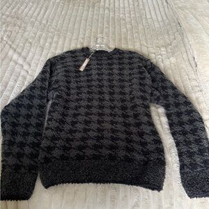 SKIMS Cozy Knit 
Pullover Sweater
